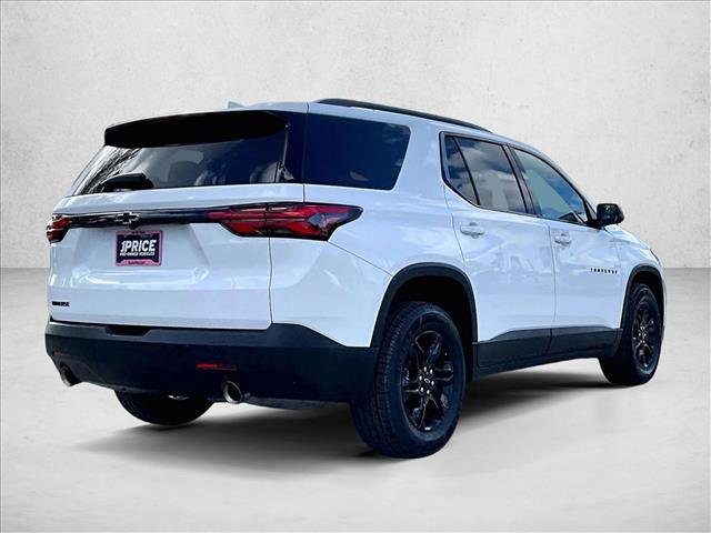 Used 2023 Chevrolet Traverse LS w/ Midnight/Sport Edition image 2