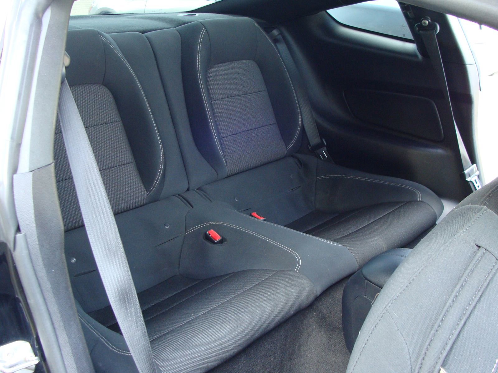 Used 2015 Ford Mustang Coupe image 11