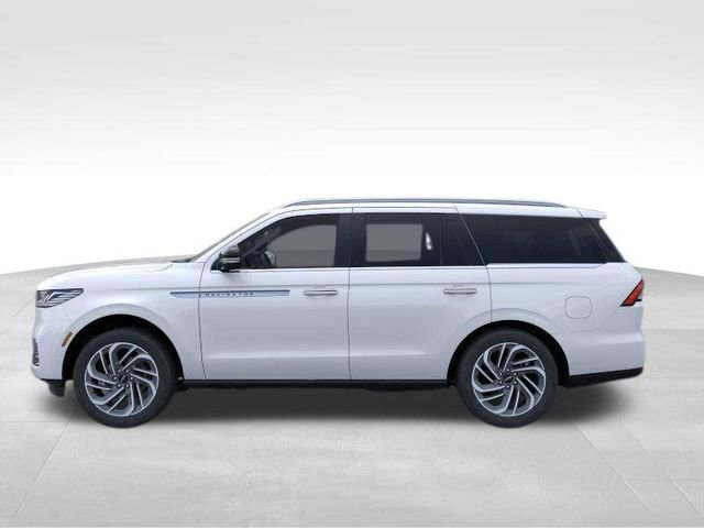 New 2025 Lincoln Navigator Reserve AWD/4WD image 4