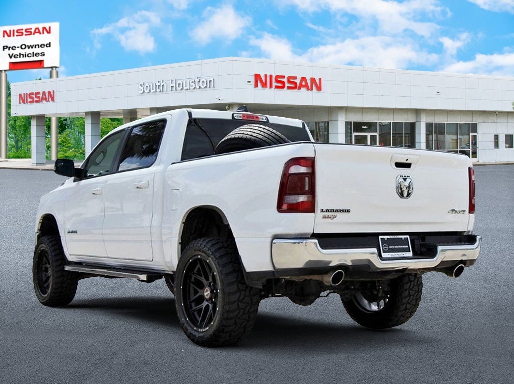 Used 2024 RAM 1500 Laramie AWD/4WD image 3