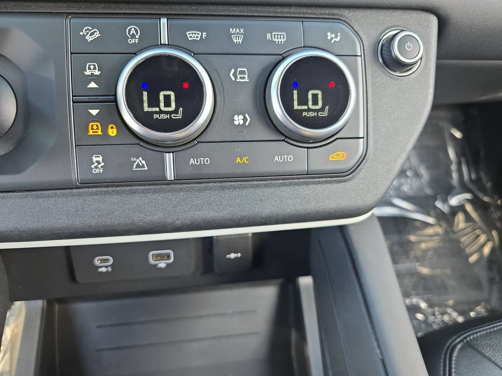 Certified 2024 Land Rover Defender 110 S AWD/4WD image 25