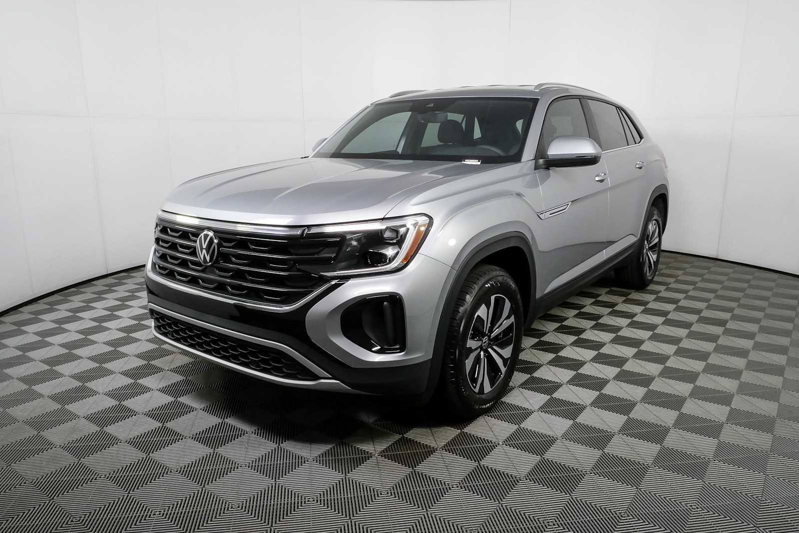 New 2026 Volkswagen Atlas Cross Sport SE FWD image 26