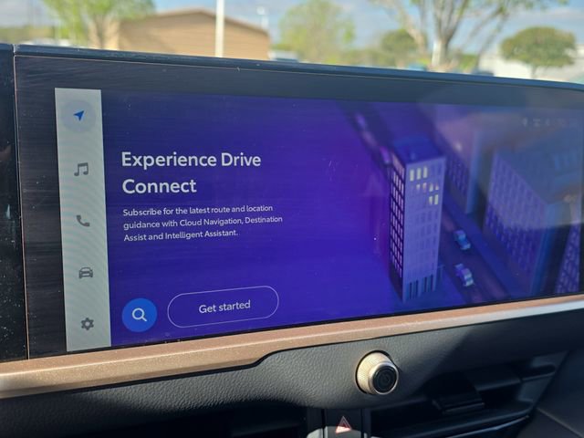 Used 2024 Toyota Crown Limited image 21