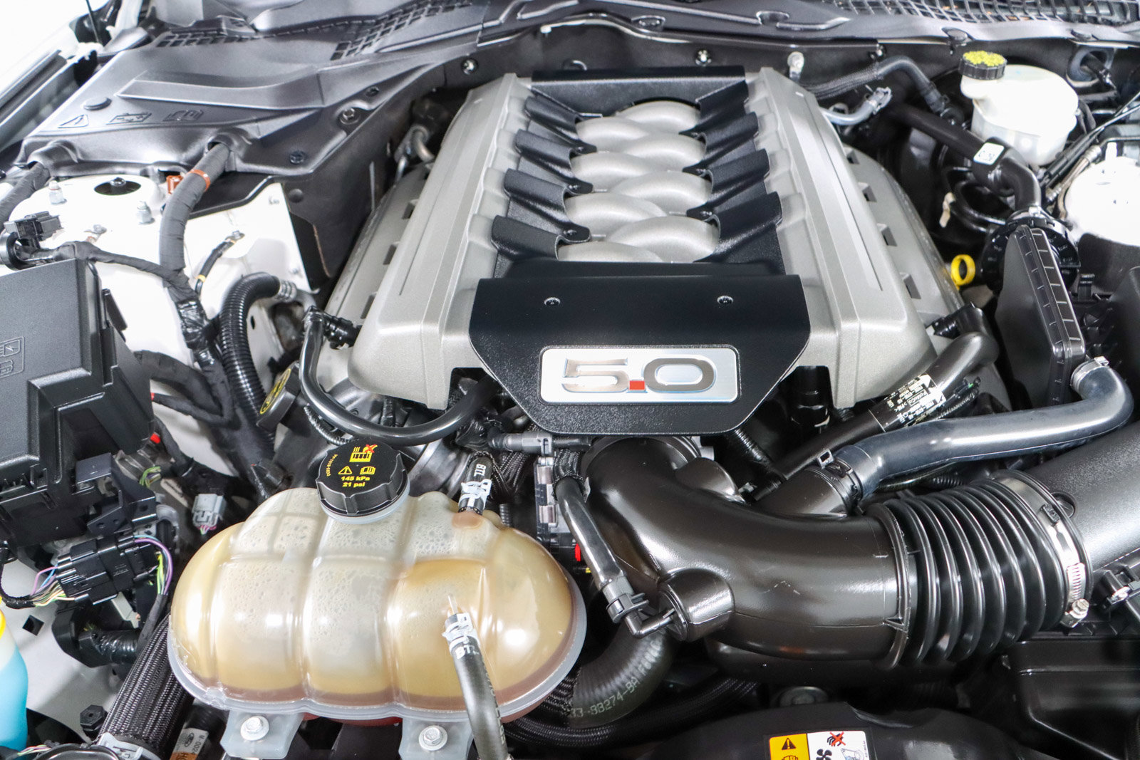 Used 2017 Ford Mustang GT Premium w/ Equipment Group 401A image 29