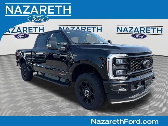 New 2026 Ford F250 Lariat w/ Black Appearance Package