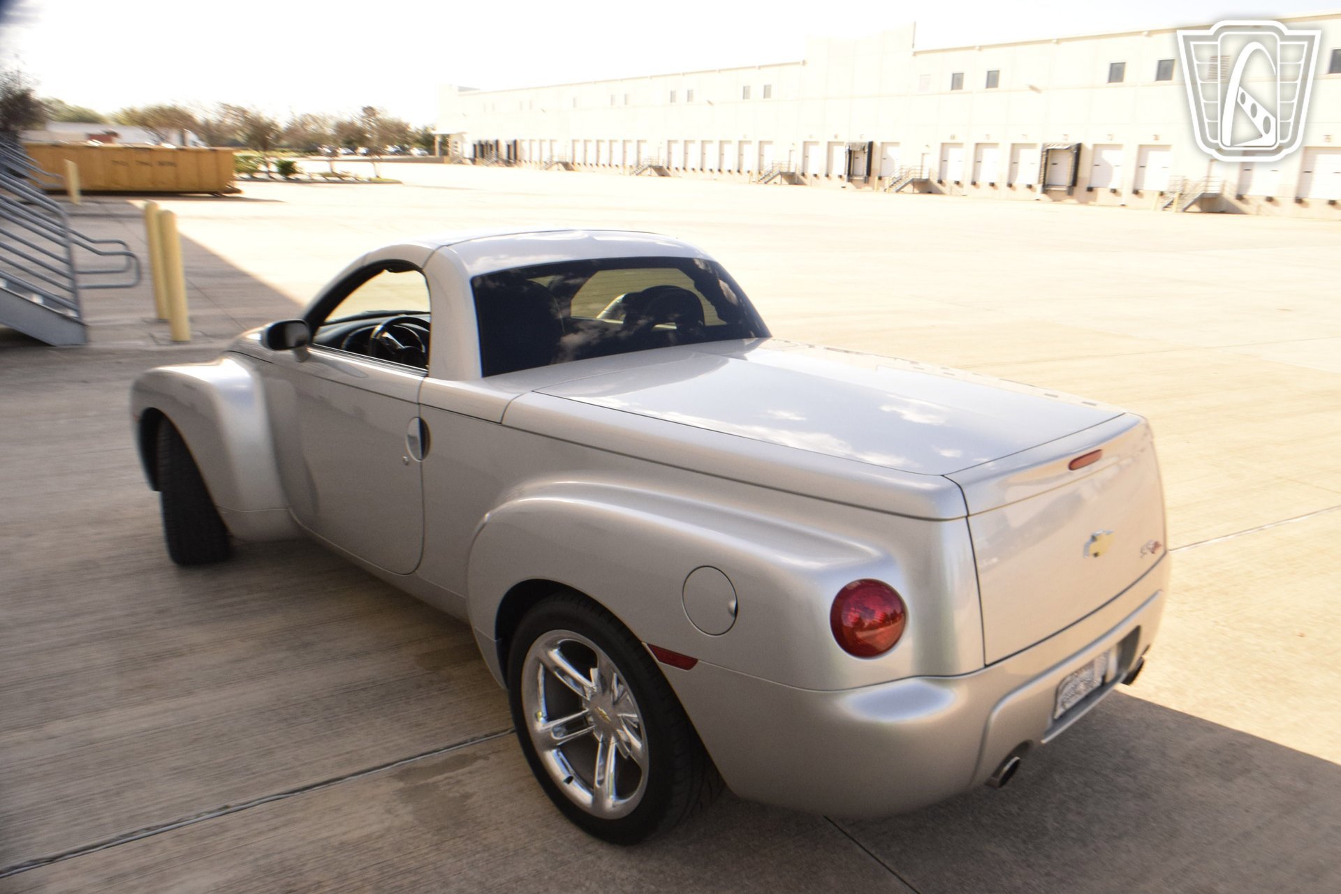 Used 2006 Chevrolet SSR w/ Preferred Equipment Group RWD image 15