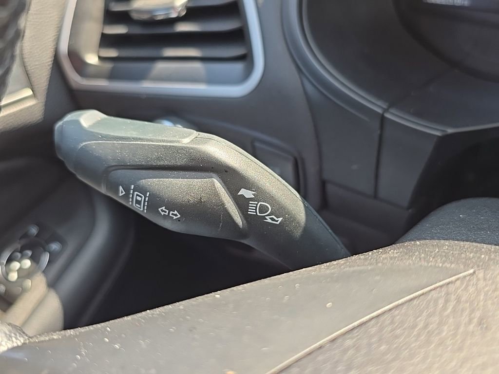 Used 2023 Ford Edge SEL AWD/4WD image 24