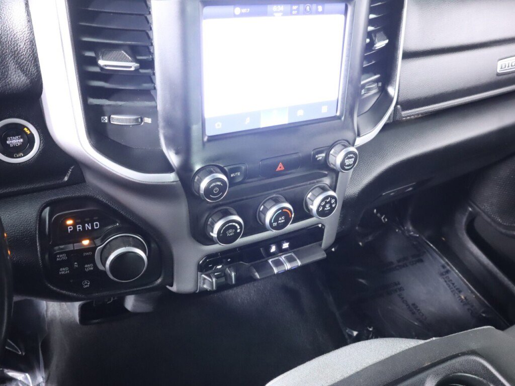 Used 2022 RAM 1500 Big Horn AWD/4WD image 16