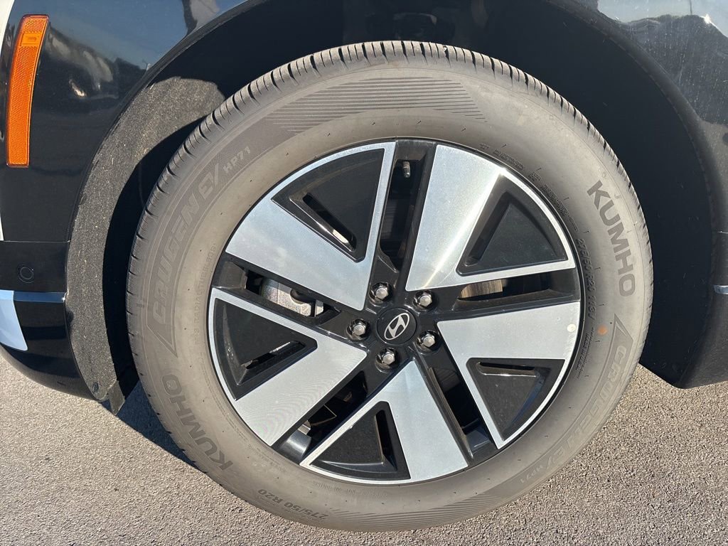 New 2026 Hyundai Ioniq 9 SEL image 9