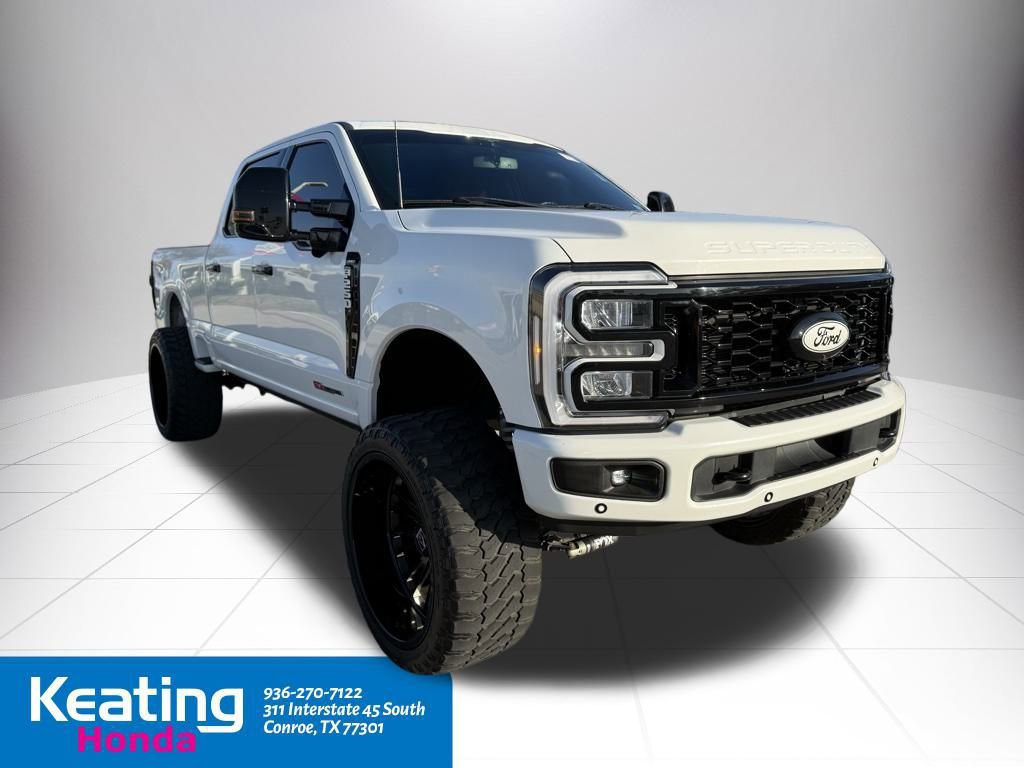 Used 2023 Ford F250 Lariat w/ Lariat Ultimate Package image 3