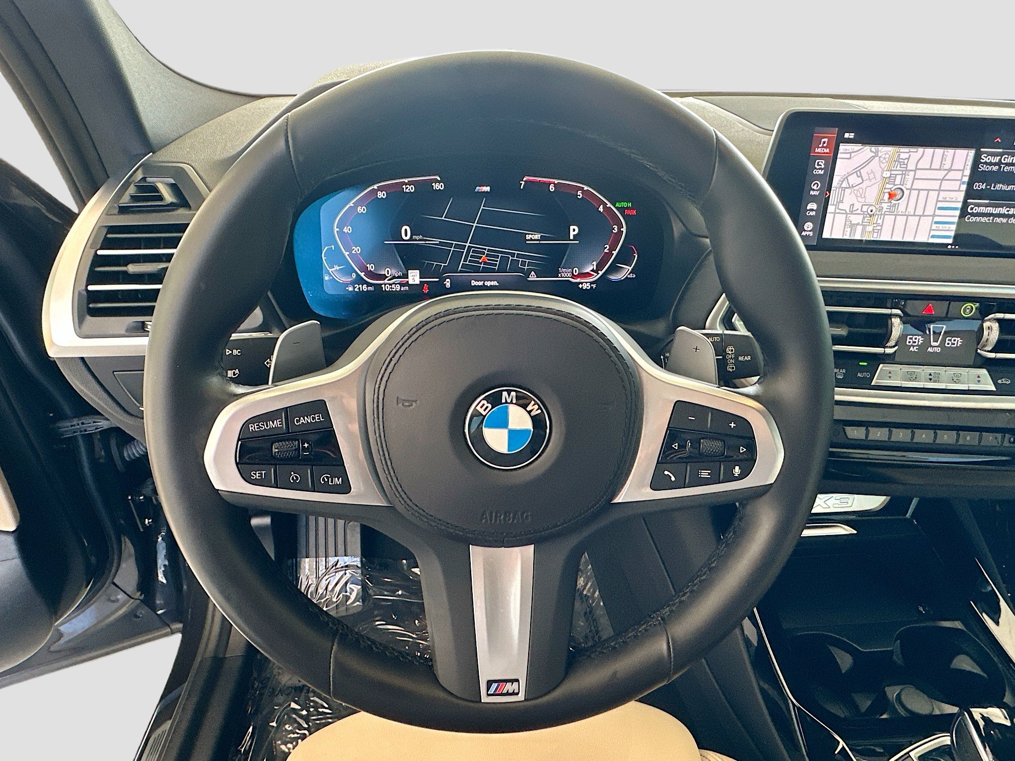 Used 2024 BMW X3 sDrive30i w/ M Sport Package RWD image 10