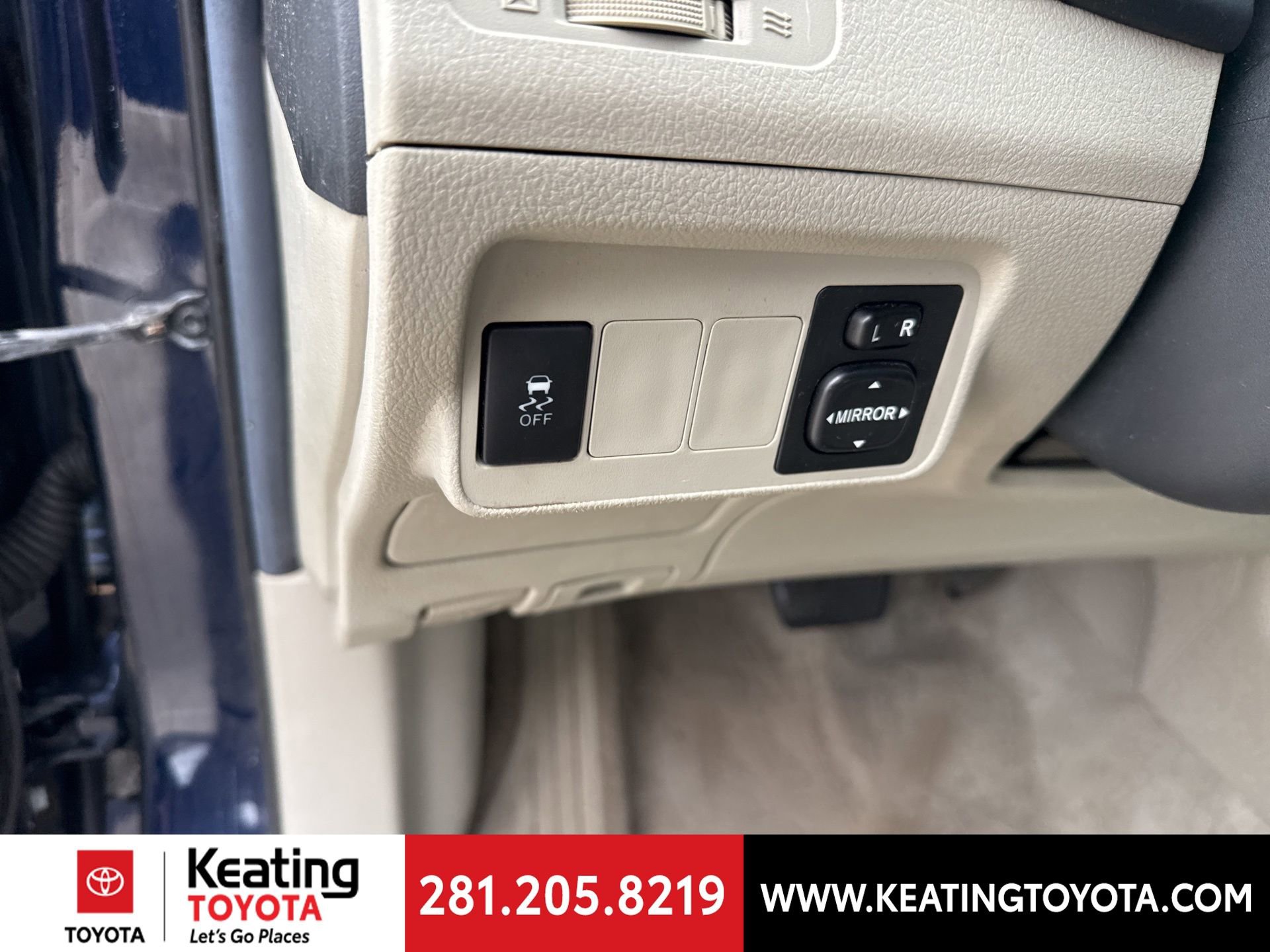 Used 2013 Toyota Corolla LE FWD image 13