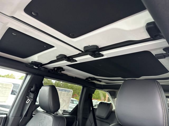 New 2025 Ford Bronco Badlands image 28