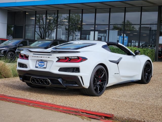 New 2026 Chevrolet Corvette Z06 w/ Stealth Interior Trim Package RWD image 4