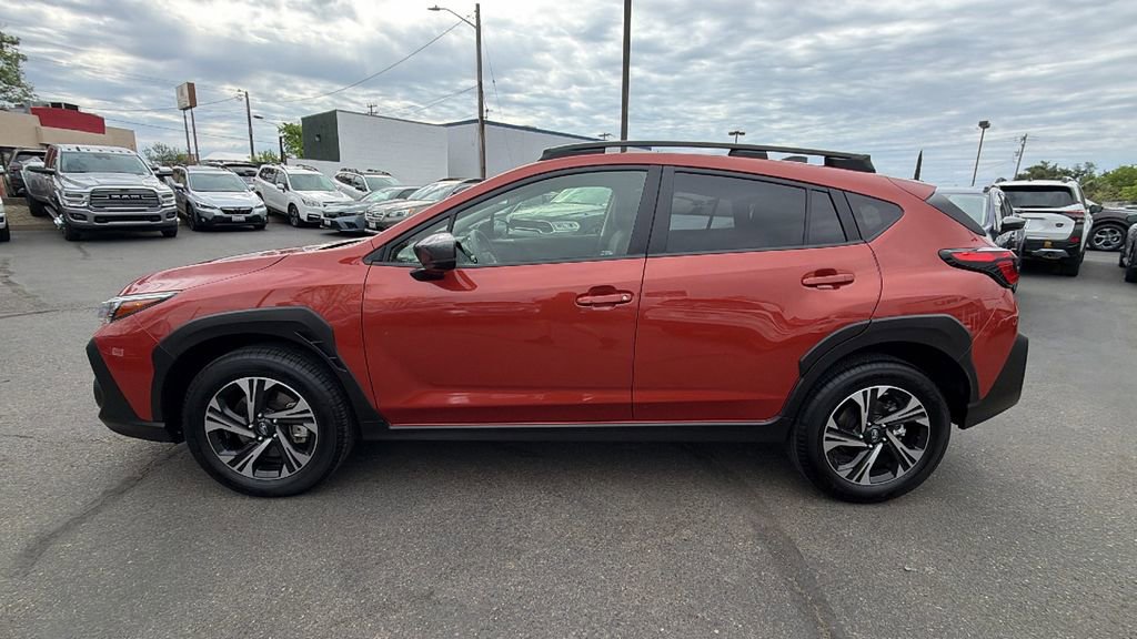 Used 2025 Subaru Crosstrek 2.0i Premium image 7