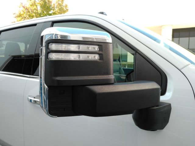 Used 2020 Chevrolet Silverado 3500 LTZ w/ LTZ Texas Edition image 22