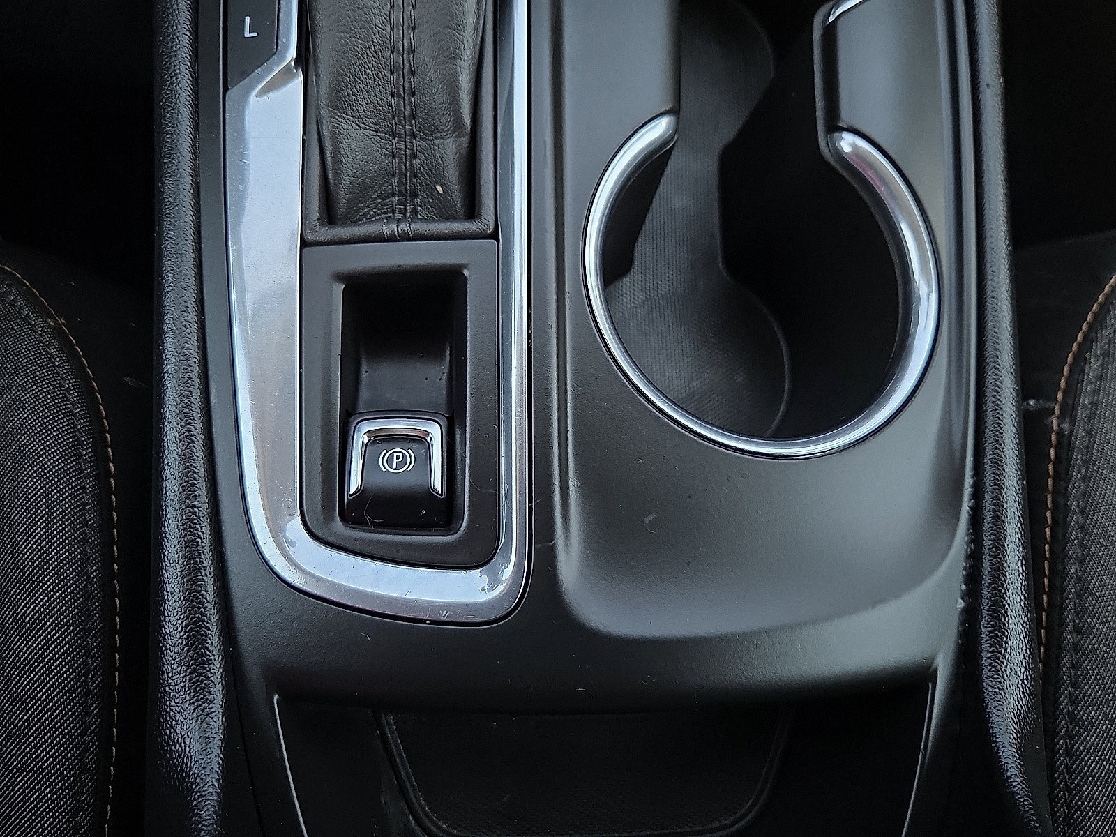 Certified 2018 Chevrolet Equinox LT AWD/4WD image 22