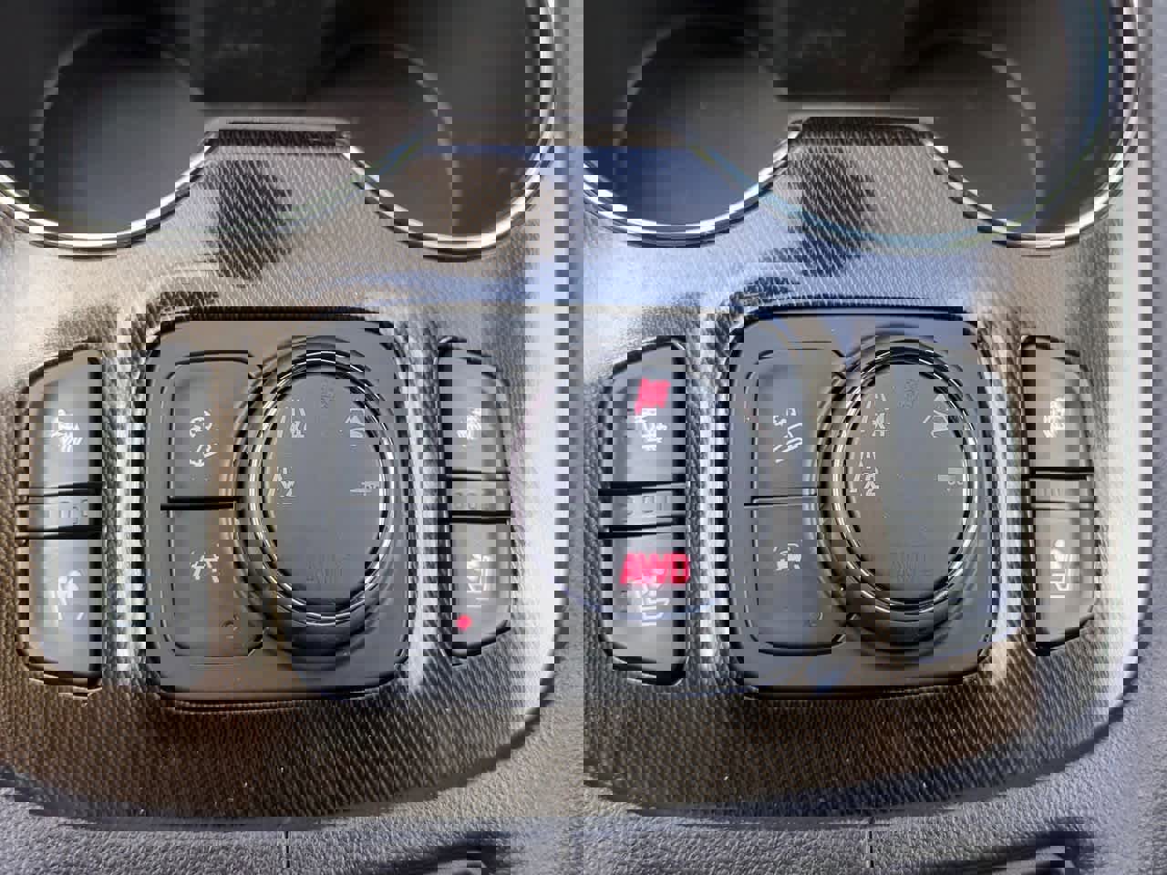 Used 2023 GMC Acadia AT4 w/ Technology Package image 18