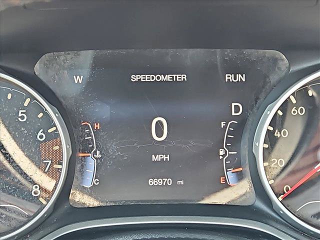 Used 2019 Jeep Compass Latitude w/ Popular Equipment Group FWD image 15