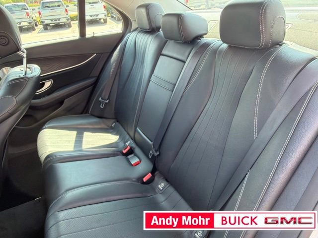 Used 2018 Mercedes-Benz E 300 4MATIC image 19