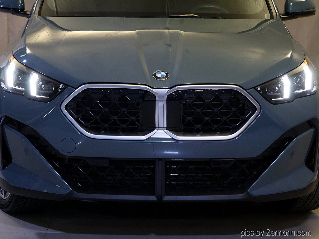 Certified 2024 BMW X2 xDrive28i AWD/4WD image 6