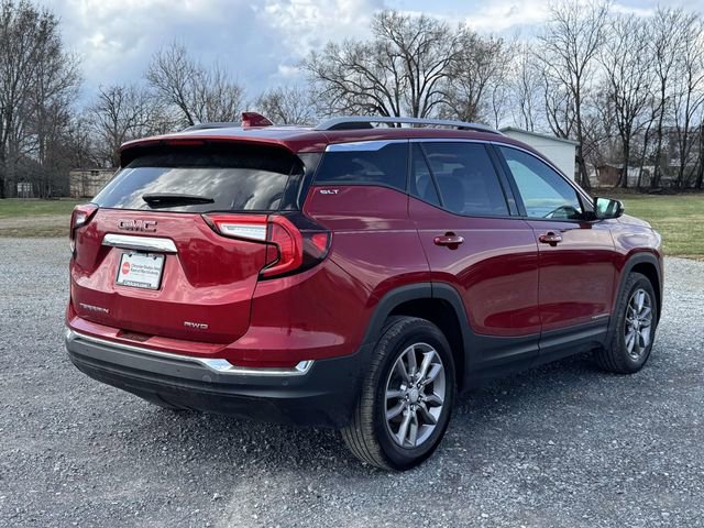 Used 2022 GMC Terrain SLT w/ Infotainment Package II image 24