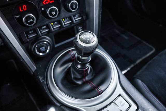 Used 2013 Subaru BRZ Limited RWD image 13