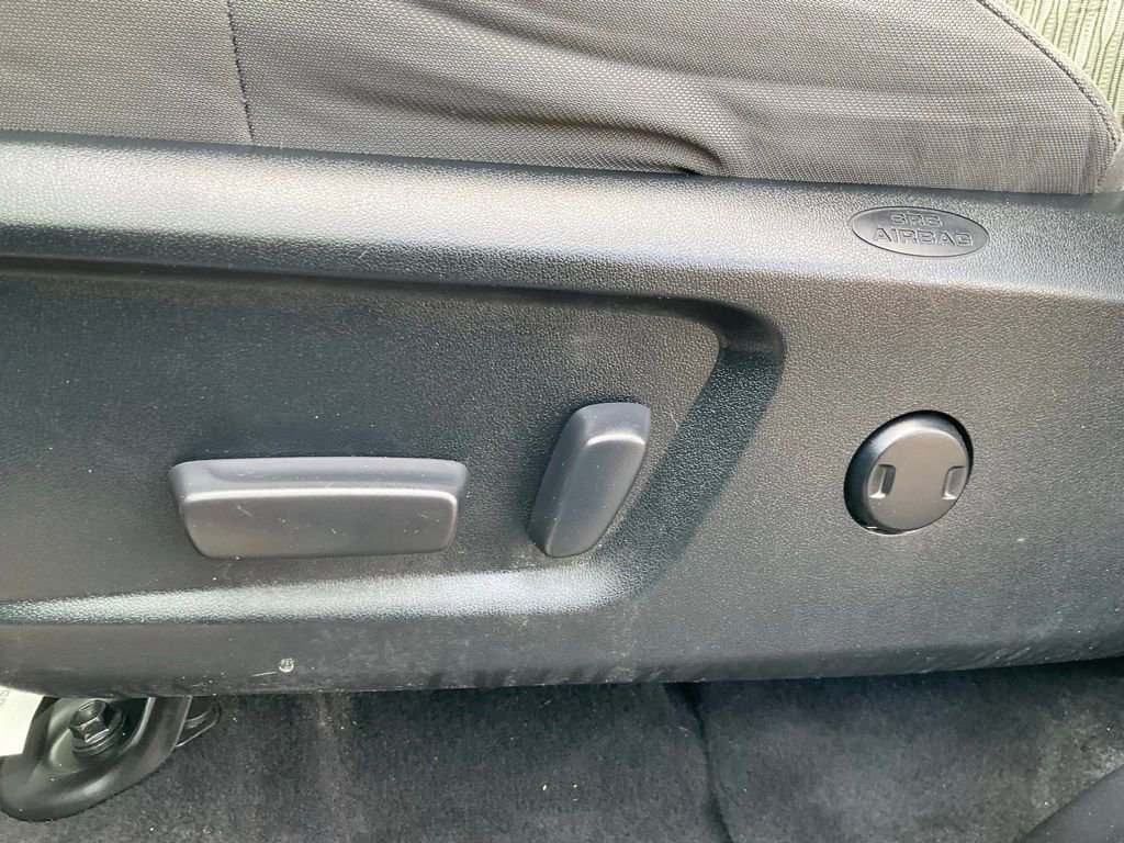 Used 2021 Toyota Tundra SR5 w/ TRD Off-Road Package image 18