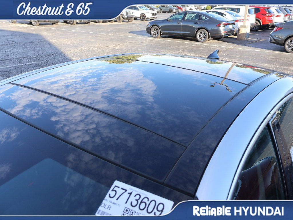 Certified 2024 Hyundai Sonata SEL w/ Convenience Package FWD image 14