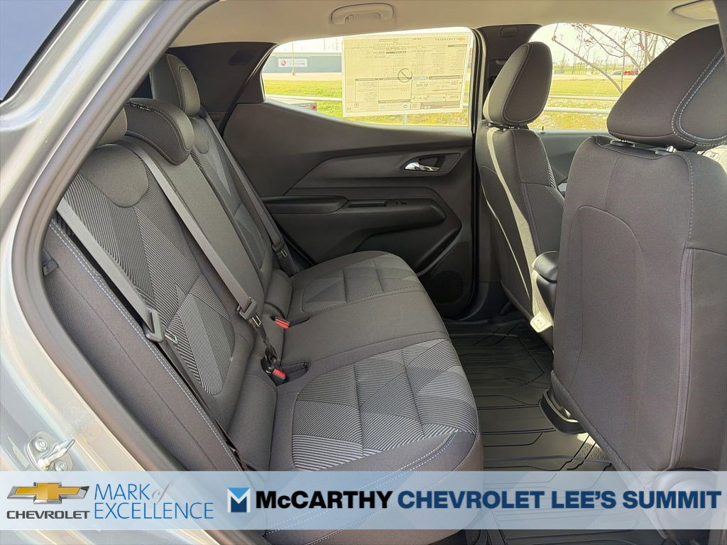 New 2027 Chevrolet Bolt LT FWD image 31