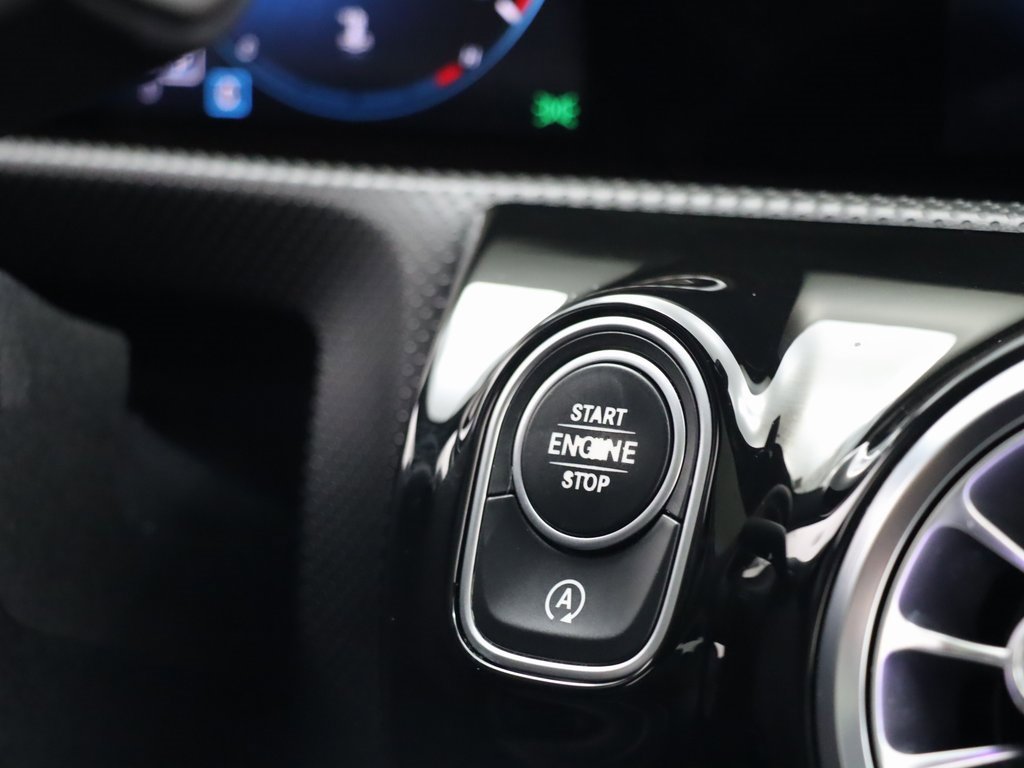 Used 2020 Mercedes-Benz A 220 image 20