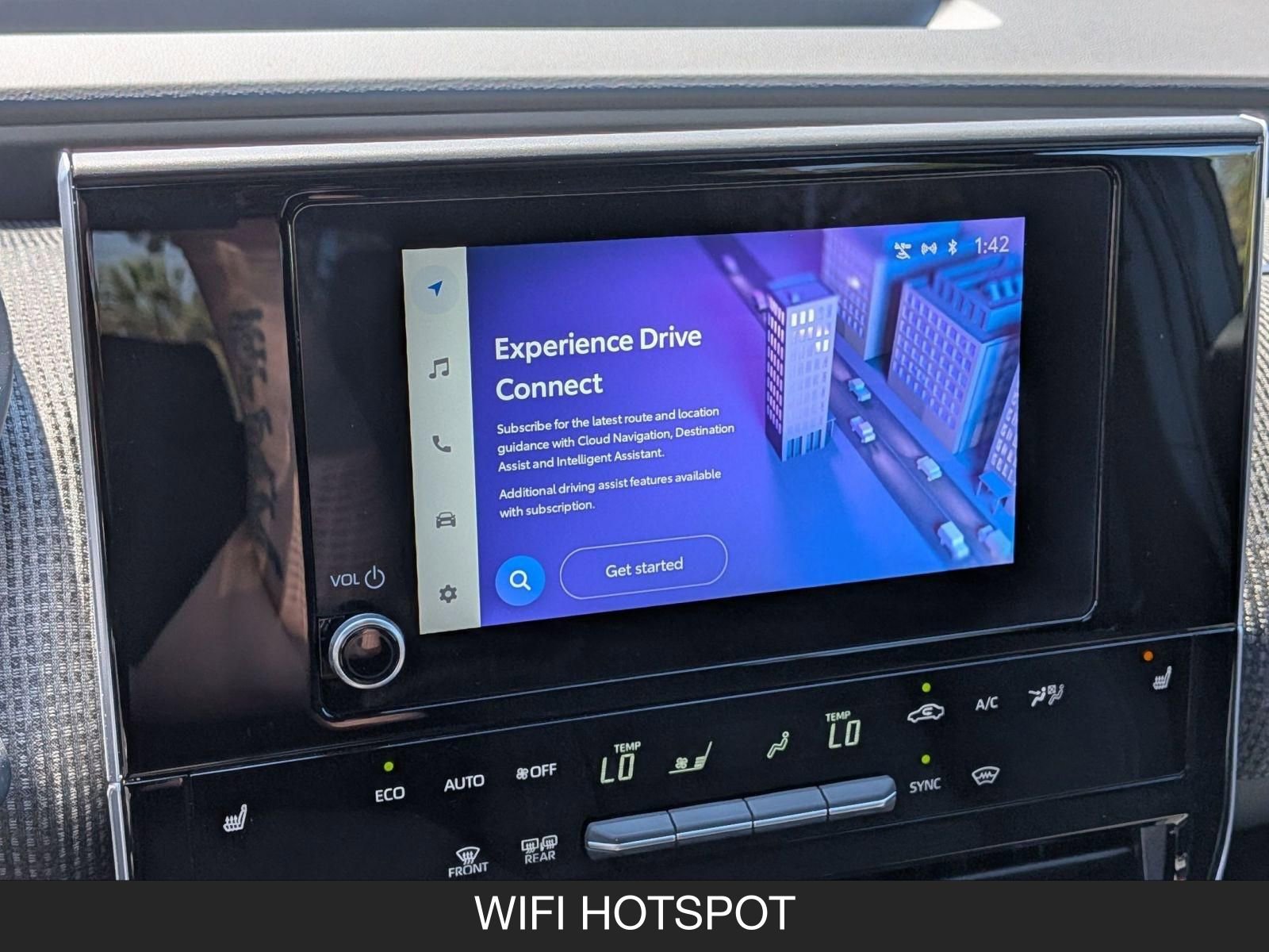 Used 2024 Subaru Solterra Premium image 17