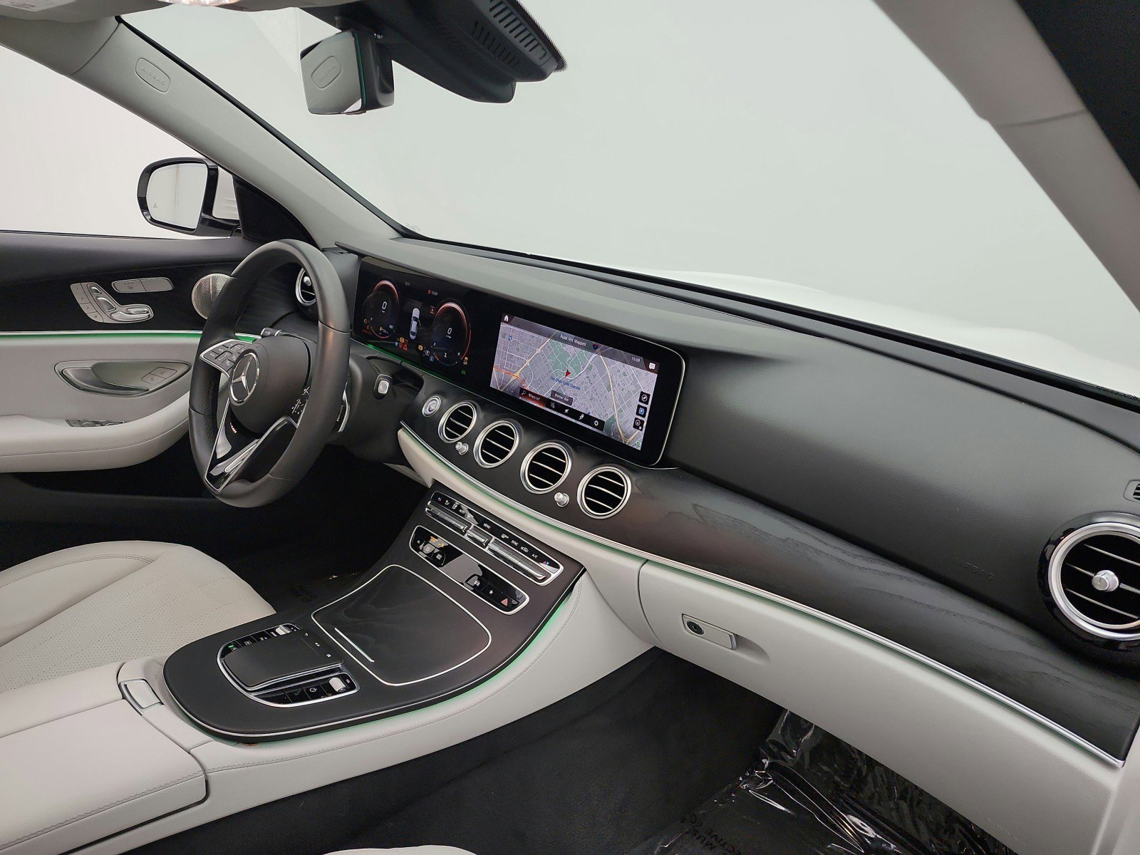 Certified 2022 Mercedes-Benz E 350 Sedan image 33