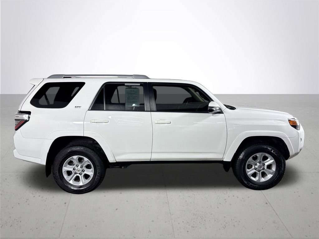 Used 2018 Toyota 4Runner SR5 Premium image 5