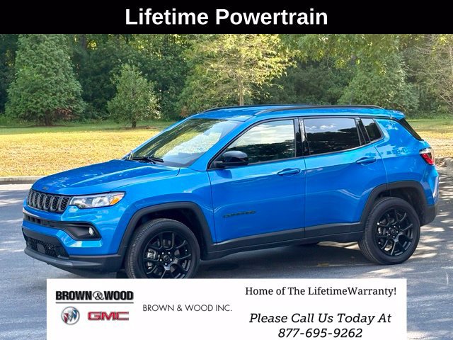 Used 2026 Jeep Compass Latitude AWD/4WD image 2