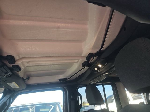 Used 2025 Jeep Wrangler Sahara 4xe w/ Safety Group image 12