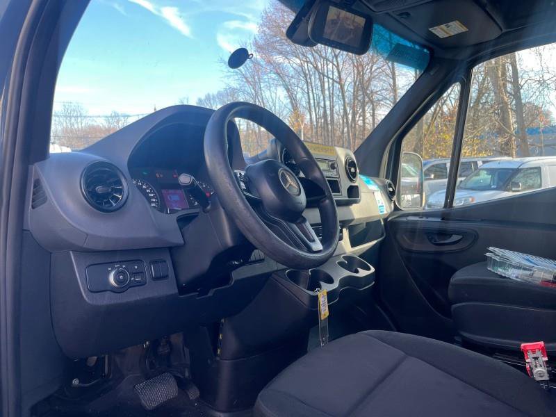 Used 2019 Mercedes-Benz Sprinter 170 image 12
