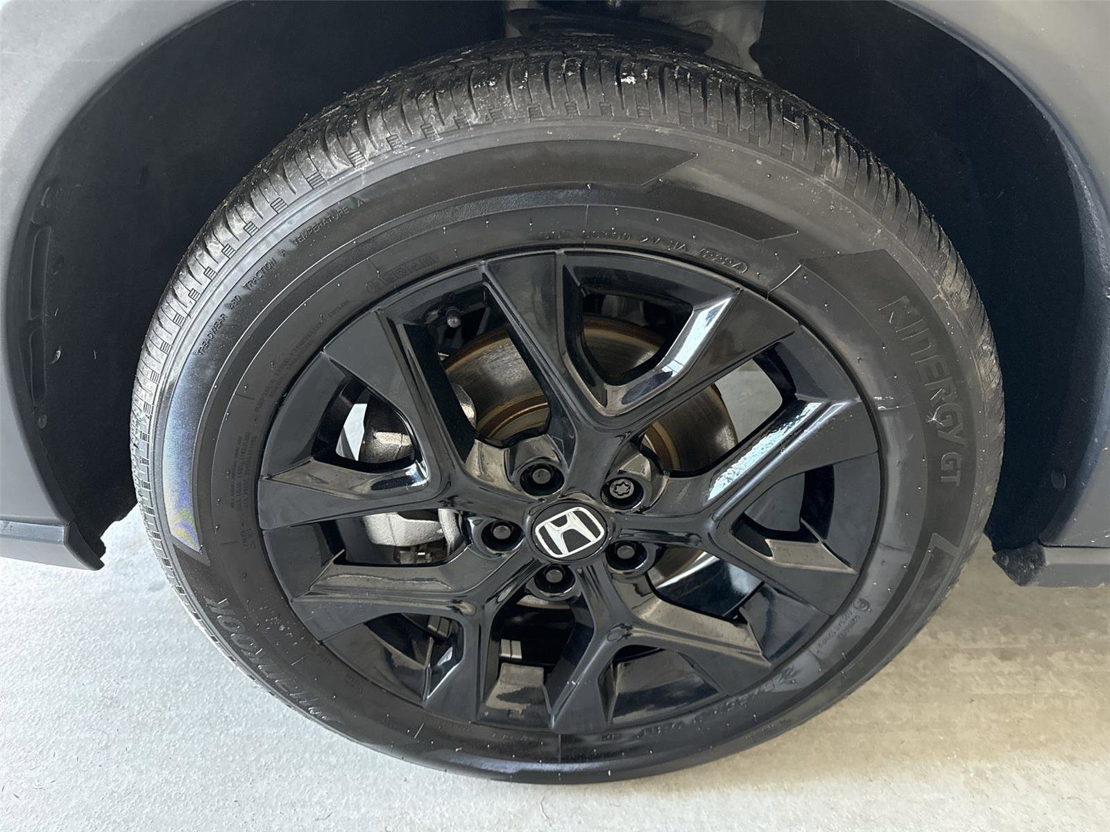 Used 2025 Honda HR-V Sport image 18