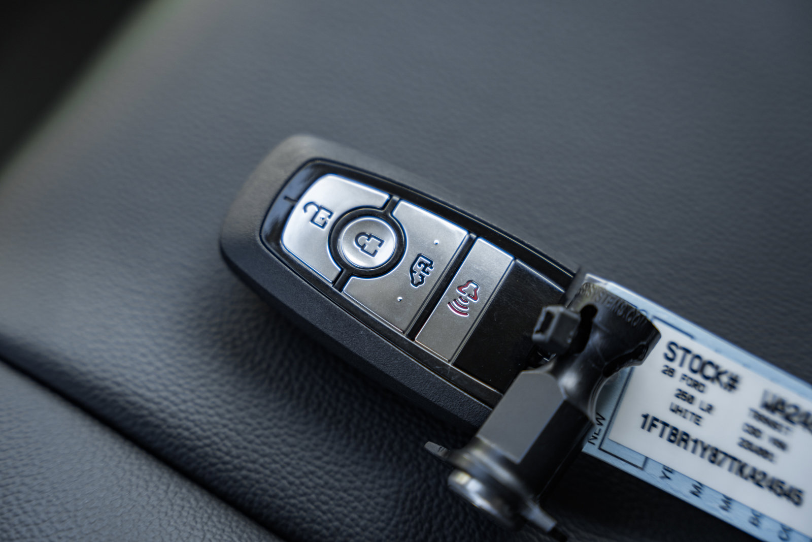 New 2026 Ford Transit 250 Low Roof w/ Load Area Protection Package RWD image 37