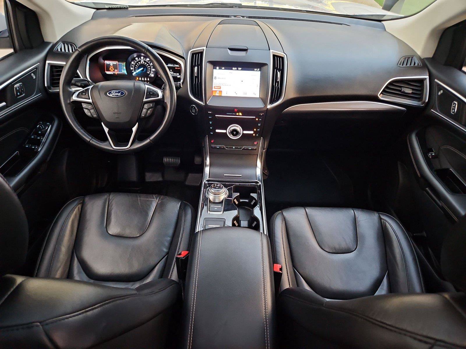 Used 2019 Ford Edge Titanium FWD image 12