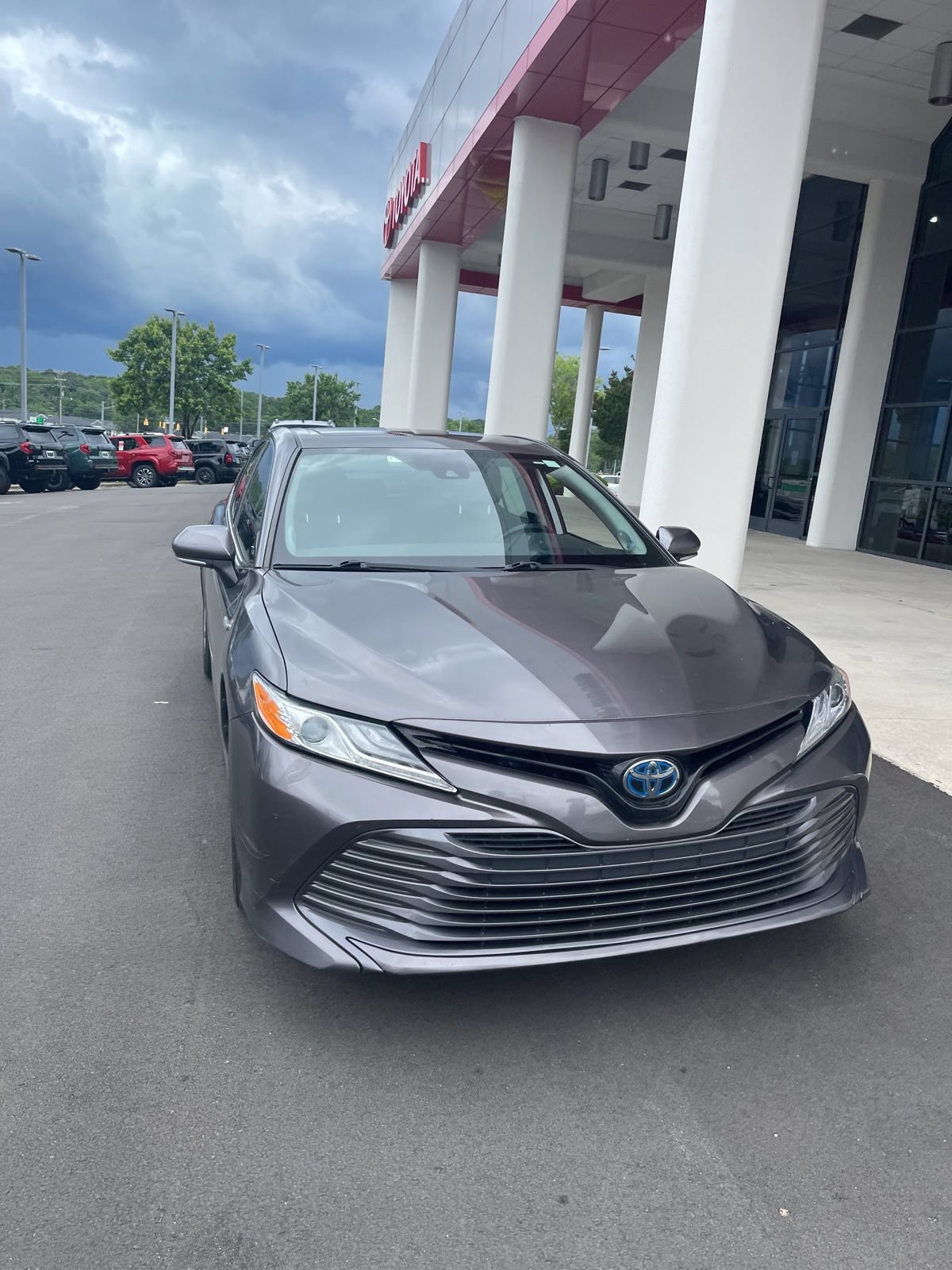 Used 2019 Toyota Camry XLE w/ Sunroof Package FWD image 1