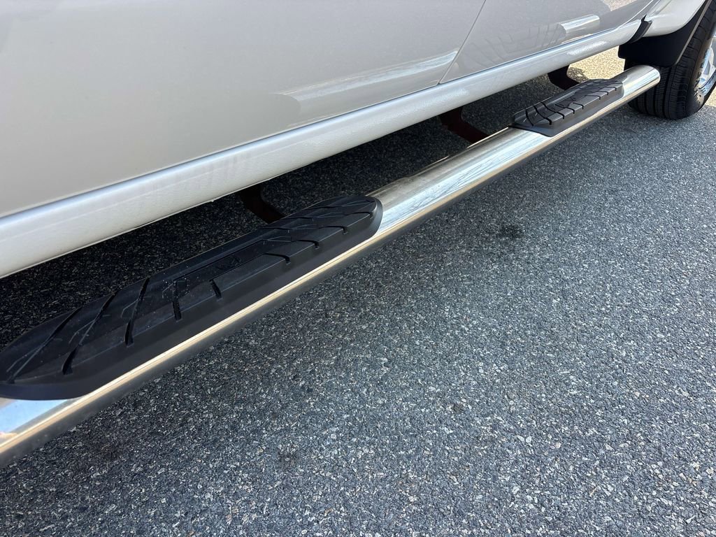 Used 2019 Chevrolet Silverado 1500 LT w/ Convenience Package image 10