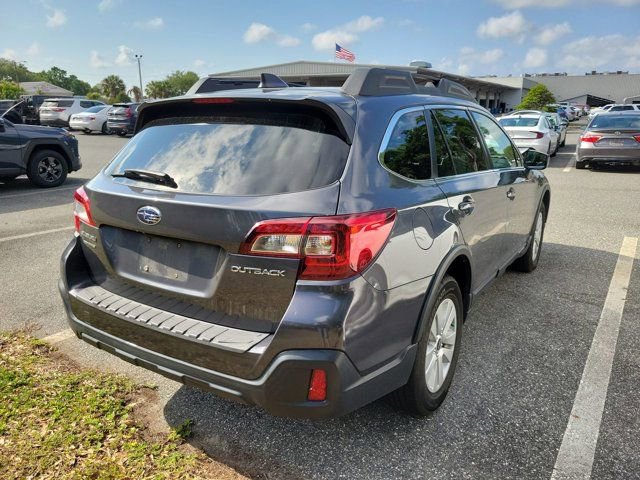 Used 2018 Subaru Outback 2.5i Premium AWD/4WD image 4