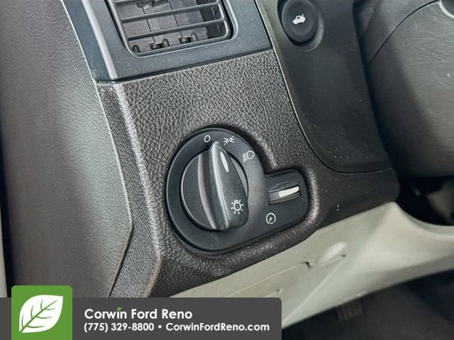 Used 2007 Ford Focus SE image 10