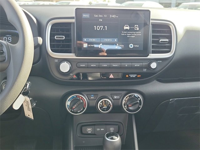 New 2026 Hyundai Venue SE image 12
