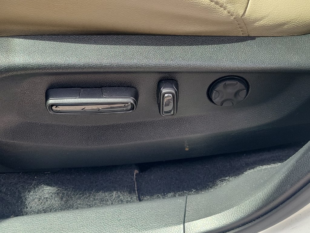 Used 2019 Honda CR-V EX-L image 16