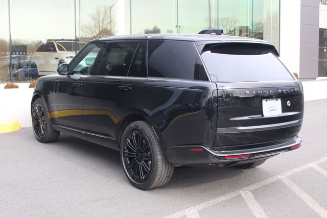 New 2026 Land Rover Range Rover Long Wheelbase SE image 11