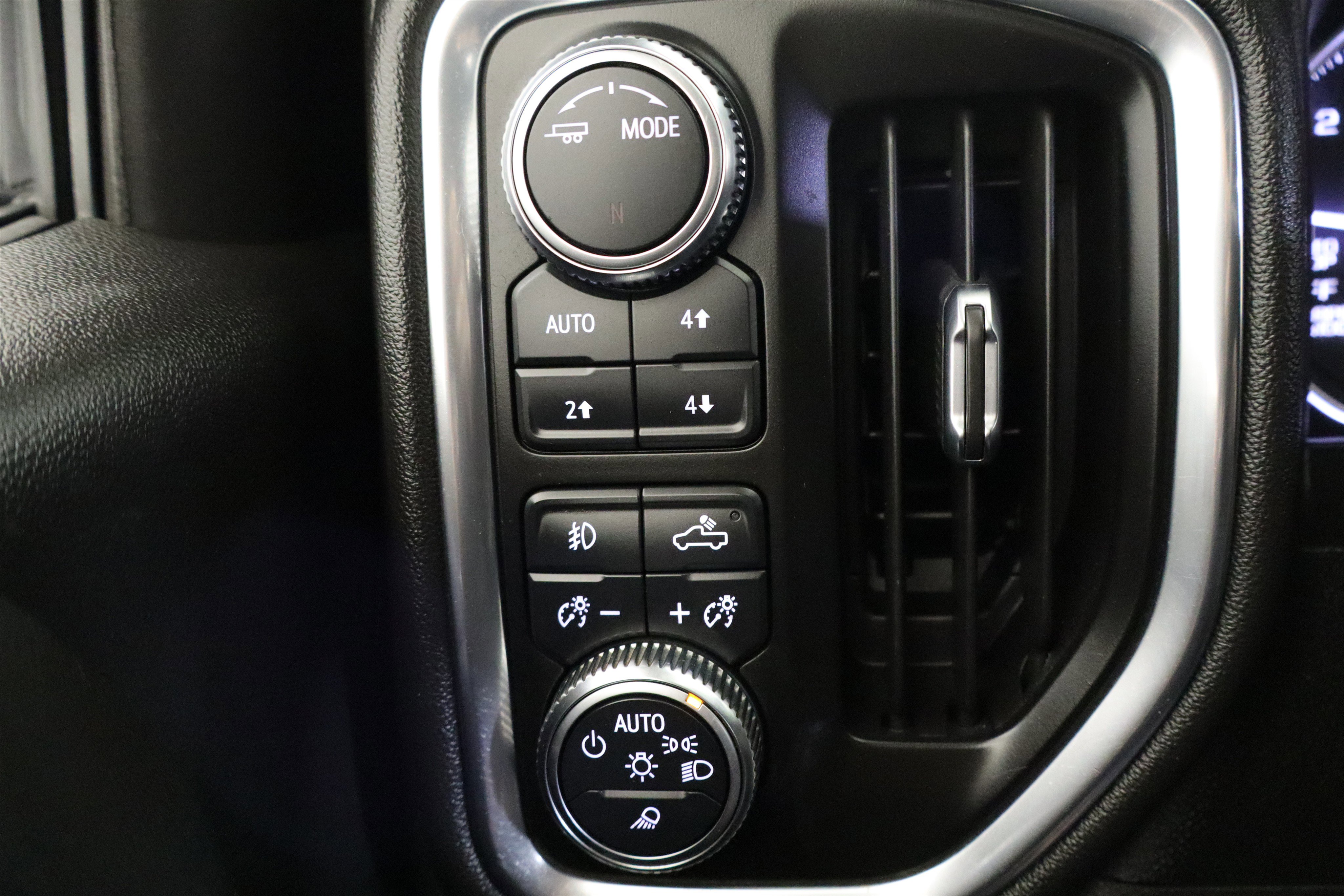 Used 2021 GMC Sierra 1500 SLT image 33