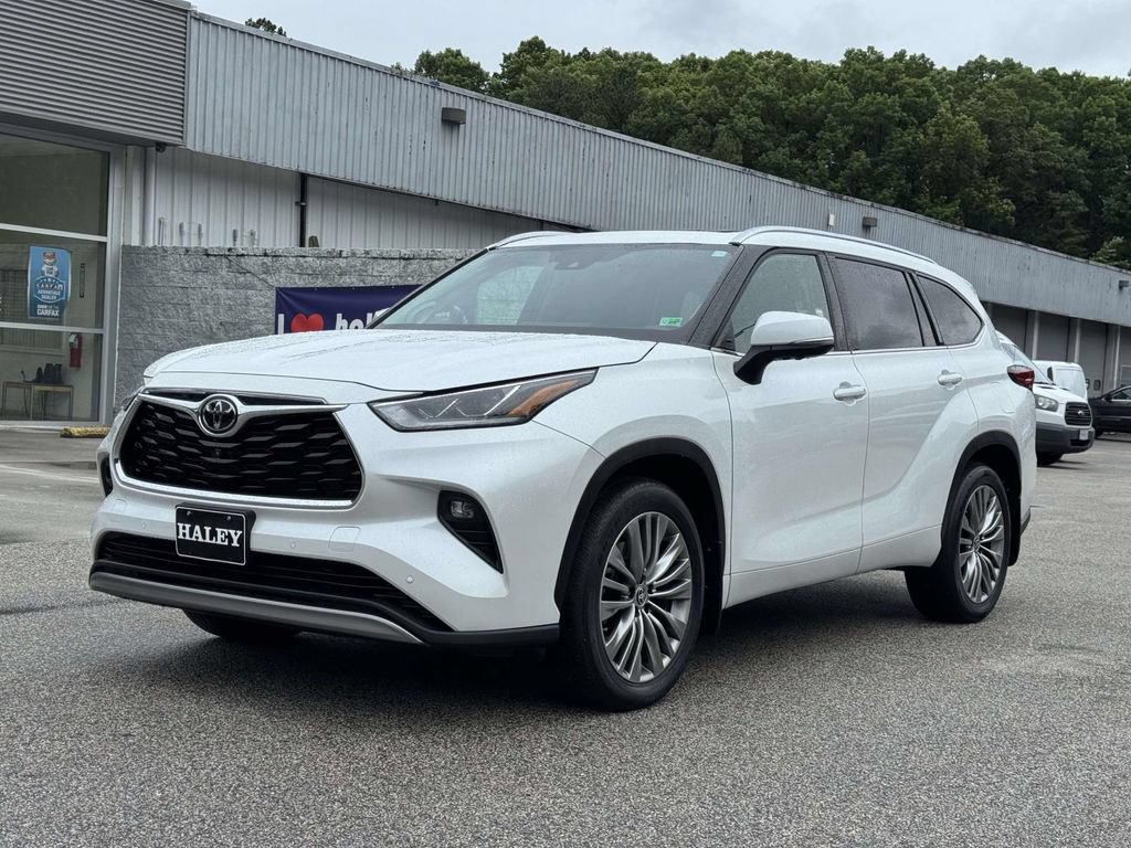 Used 2023 Toyota Highlander Platinum AWD/4WD image 27