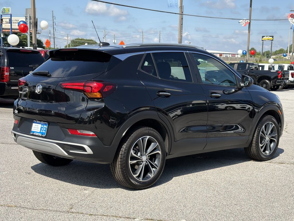 Used 2023 Buick Encore GX Select FWD image 25